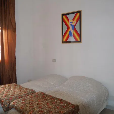Apartamento In Centro Storico, Vicino Stazione E Al Mare