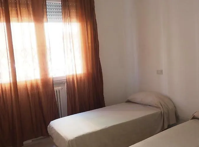 In Centro Storico, Vicino Stazione E Al Mare Apartamento Rimini